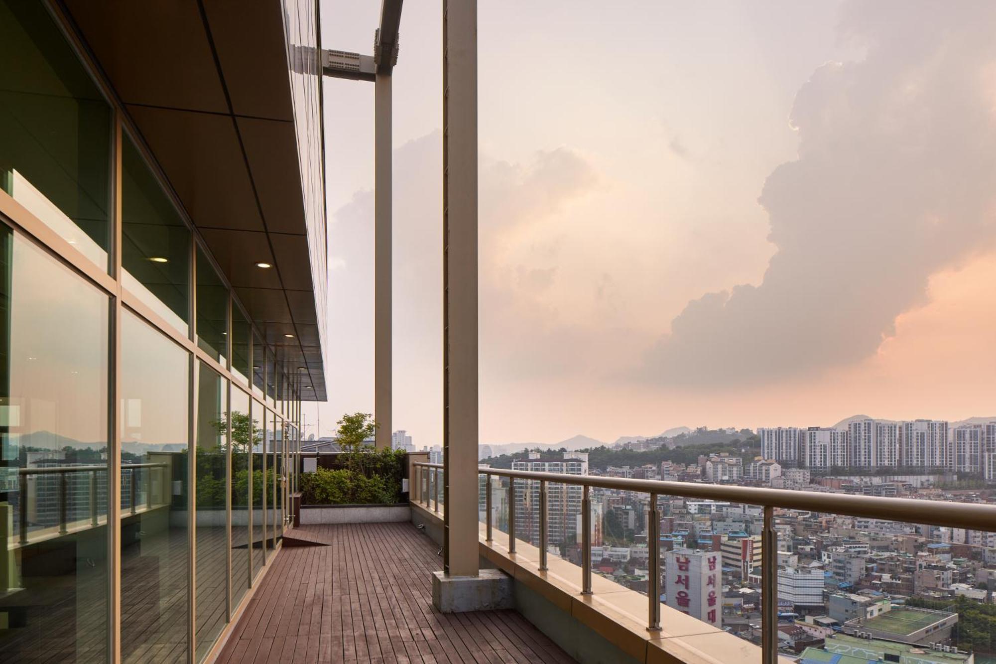 Hotel Mangrove Sinseol Seul Esterno foto